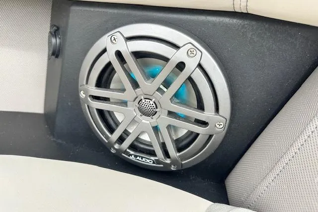 Slide: The Image of Speaker system in 2020 Harris Solstice 250 boat, featuring JL Audio components. - 14