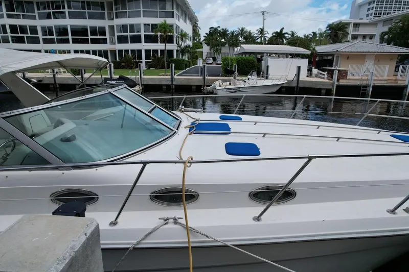 Slide: The Image of Engine of 1994 Sea Ray 370 Express Cruiser with MerCruiser 7.4L Thunderbolt IV Ignition. - 52