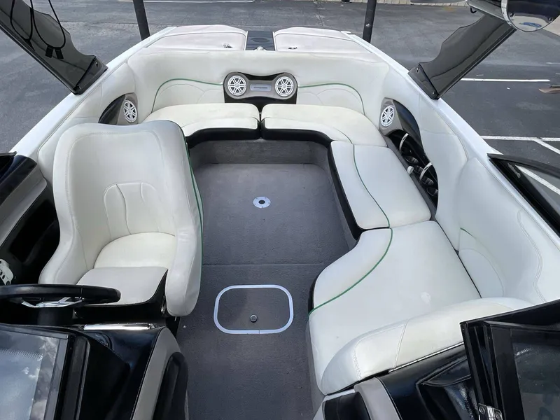 Slide: The Image of Malibu 21 LSV WAKESETTER 2009 - 17