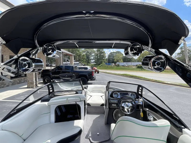 Slide: The Image of Malibu 21 LSV WAKESETTER 2009 - 23