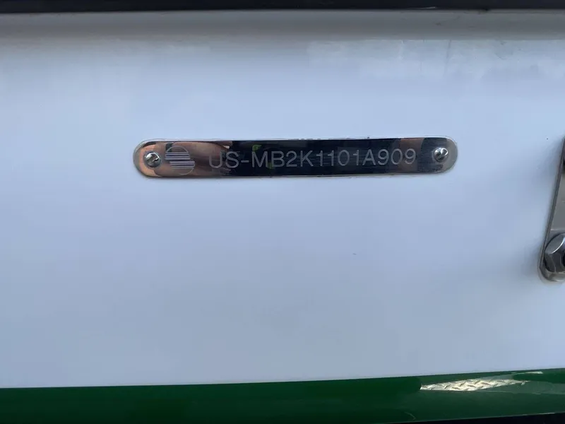 Slide: The Image of Malibu 21 LSV WAKESETTER 2009 - 24