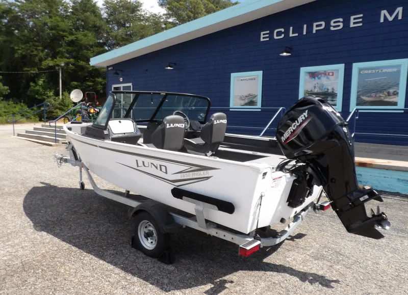 Slide: The Image of Lund 1650 Angler Sport 2024 - 10