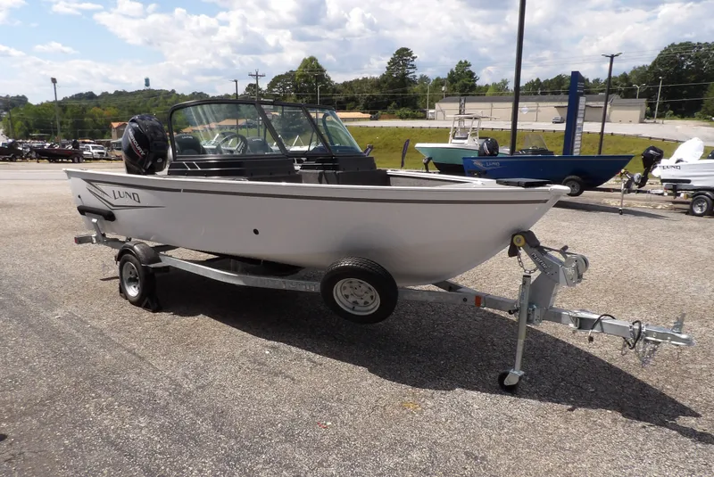 Slide: The Image of Lund 1650 Angler Sport 2024 - 13