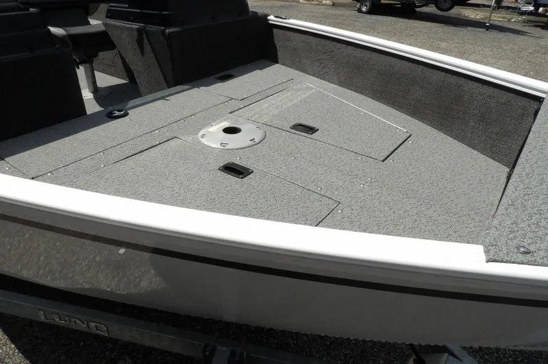 Slide: The Image of Lund 1650 Angler Sport 2024 - 14