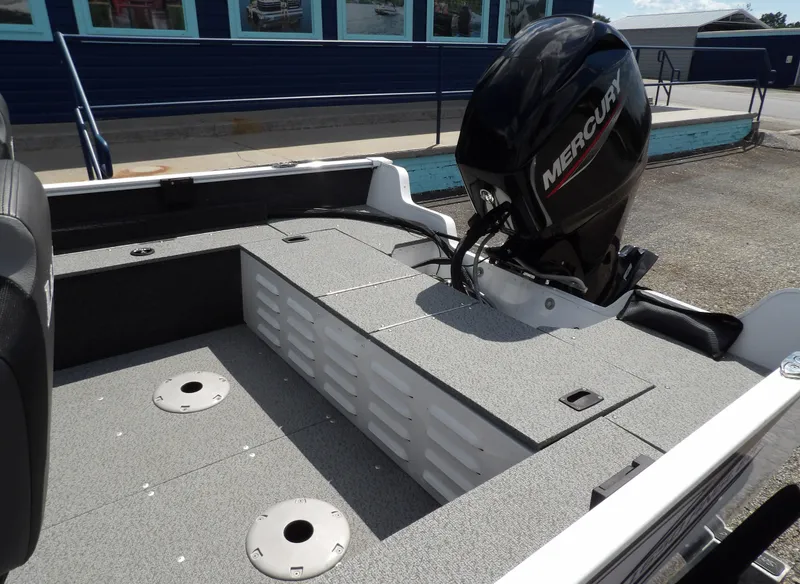 Slide: The Image of Lund 1650 Angler Sport 2024 - 16