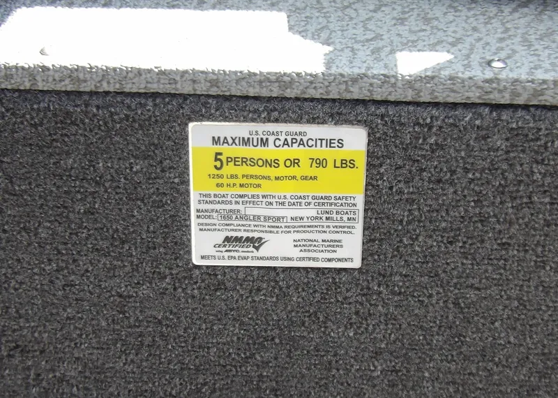 Slide: The Image of Lund 1650 Angler Sport 2024 - 17