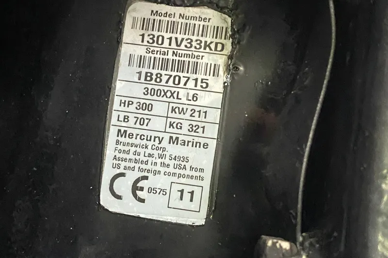 Slide: The Image of Label on Mercury Marine engine, model 300XXL L6, for 2005 Formula 330 Sun Sport. - 37