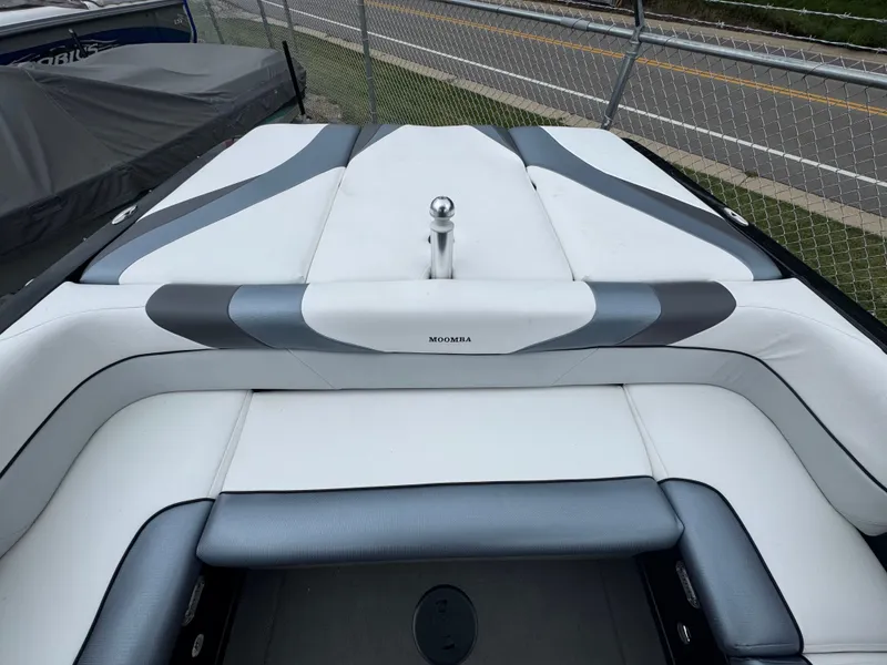 Slide: The Image of Moomba Mobius LSV 2011 - 11