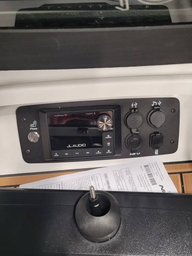 Slide: The Image of Nautique Ski Nautique 2025 - 20