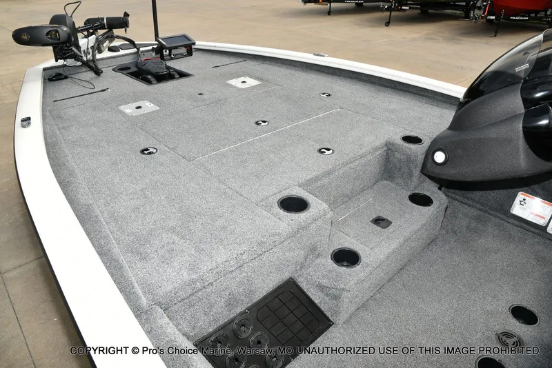 Slide: The Image of Tracker Pro Team 195 Tournament Edition 2021 - 13