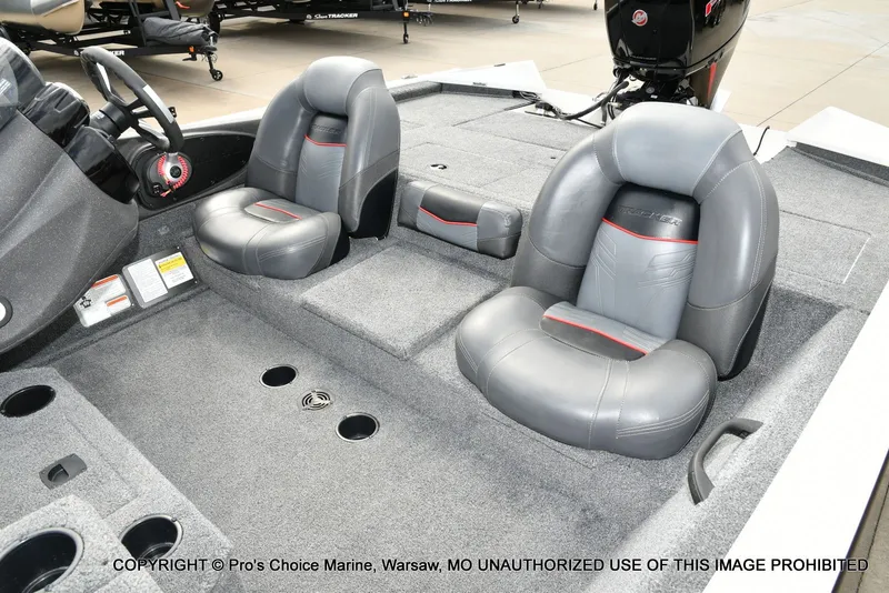 Slide: The Image of Tracker Pro Team 195 Tournament Edition 2021 - 15