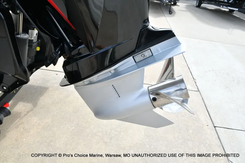 Slide: The Image of Tracker Pro Team 195 Tournament Edition 2021 - 21