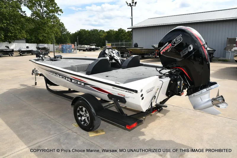 Slide: The Image of Tracker Pro Team 195 Tournament Edition 2021 - 24