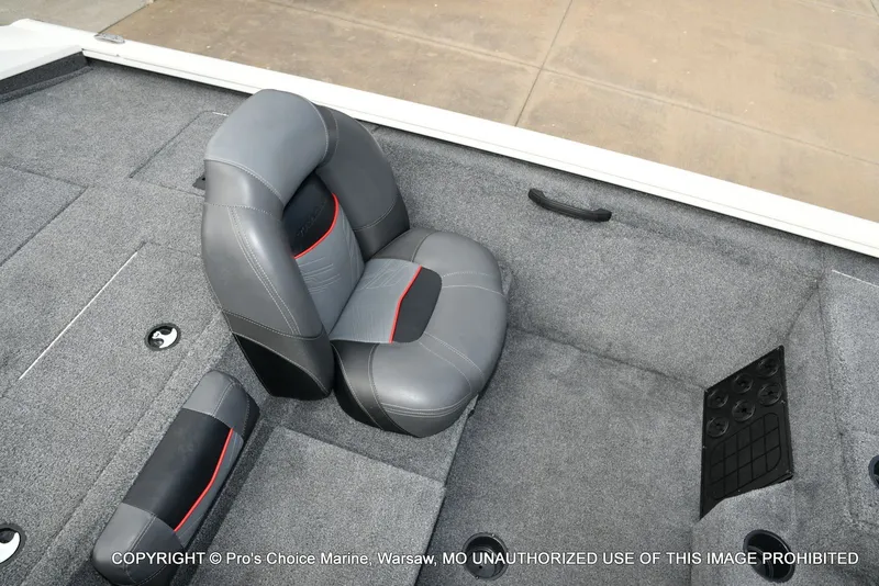 Slide: The Image of Tracker Pro Team 195 Tournament Edition 2021 - 46