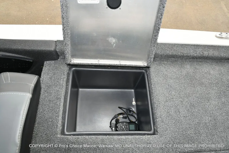 Slide: The Image of Tracker Pro Team 195 Tournament Edition 2021 - 67