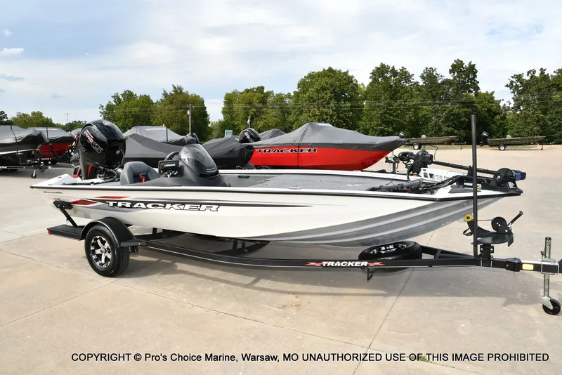 Slide: The Image of Tracker Pro Team 195 Tournament Edition 2021 - 72