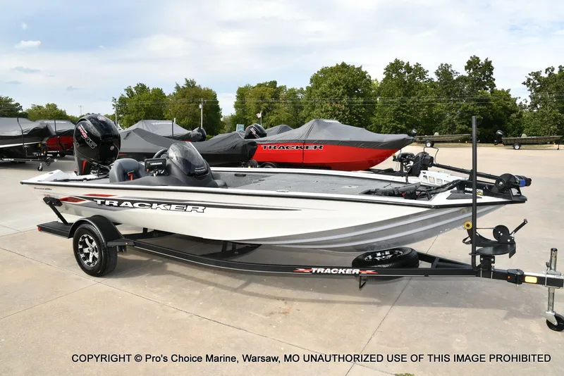 Slide: The Image of Tracker Pro Team 195 Tournament Edition 2021 - 74