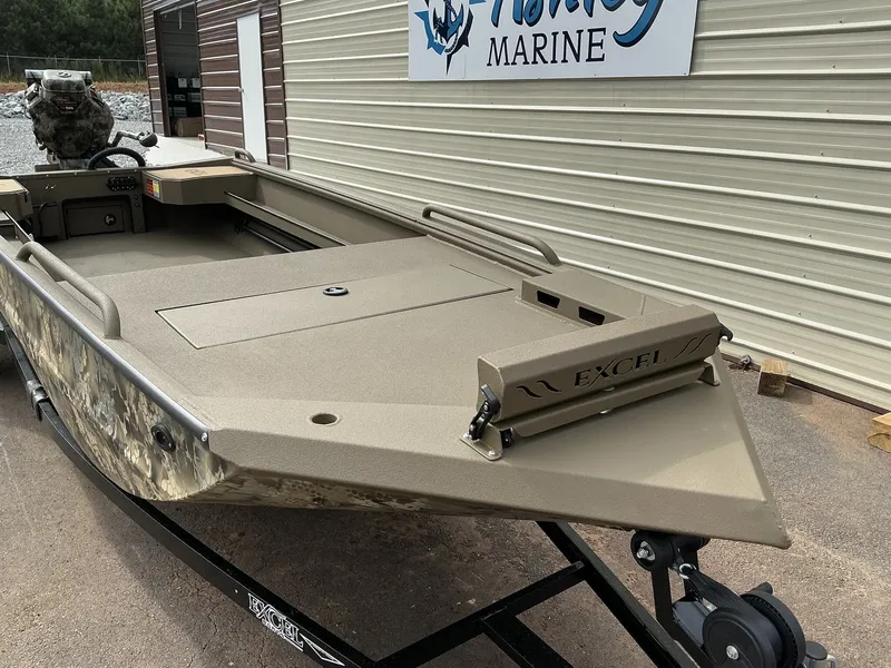 Slide: The Image of Excel 1864 Shallow Water F4 Pro 2026 - 3