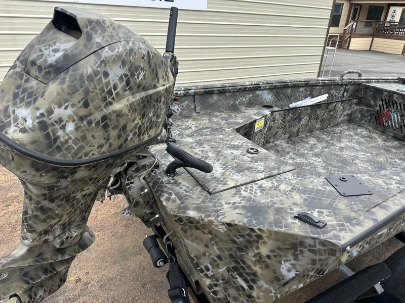 Slide: The Image of Excel 1554 ECLIPSE 2026 - 9