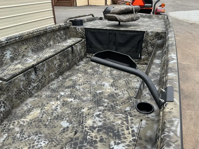 Slide: The Image of Excel Viper F4 1751-LOADED 2026 - 10