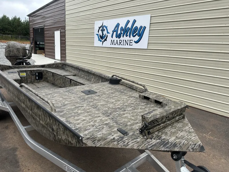 Slide: The Image of Excel Viper F4 1751 2026 - 2