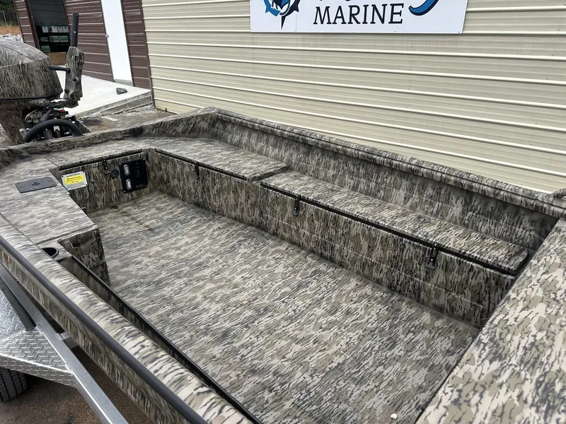 Slide: The Image of Excel Viper F4 1751 2026 - 4