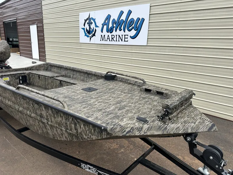 Slide: The Image of Excel 1751 Viper F4 2026 - 3