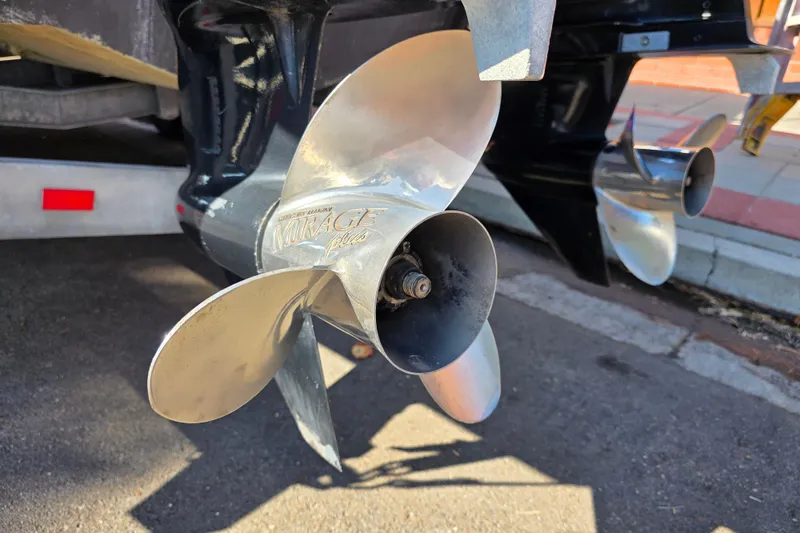 Slide: The Image of Close-up of a Mirage Plus propeller on a 2003 Boston Whaler 255 Conquest boat. - 11