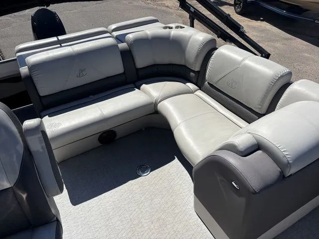 Slide: The Image of Misty Harbor Skye SG S-2385SG 2018 - 11