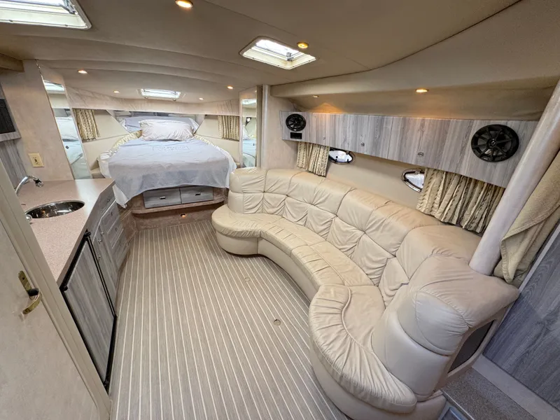 Slide: The Image of Formula 37 Performance Cruiser 2002 - 13