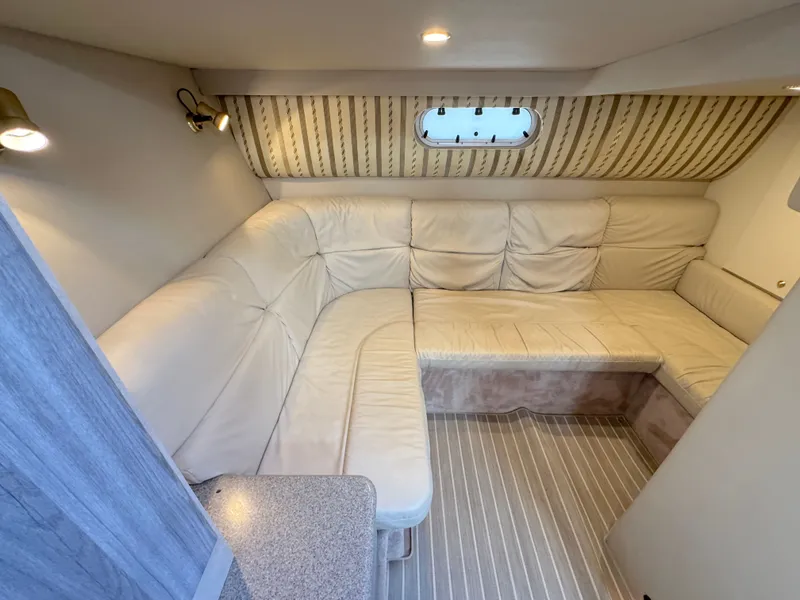 Slide: The Image of Formula 37 Performance Cruiser 2002 - 22