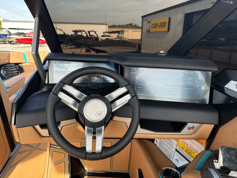 Slide: The Image of Nautique Super Air Nautique G25 Paragon 2026 - 38