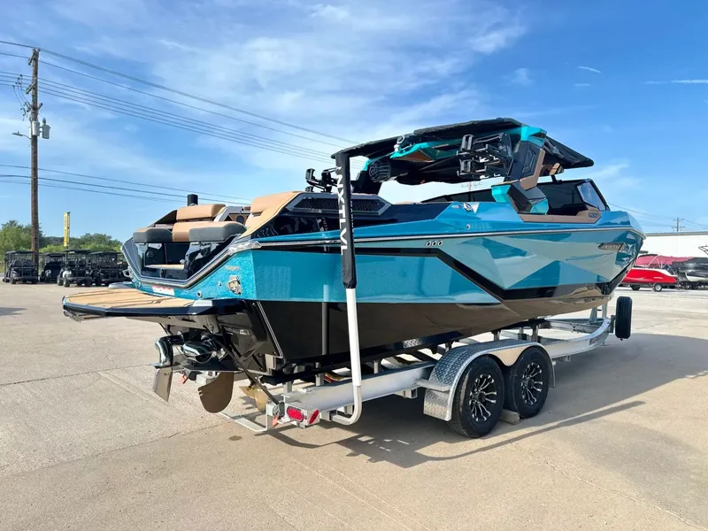 Slide: The Image of Nautique Super Air Nautique G25 Paragon 2026 - 7