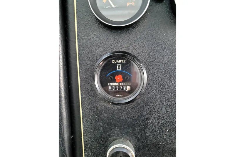 Slide: The Image of Engine hour meter on 1995 Harbor Master 52, displaying 3782 hours. - 27