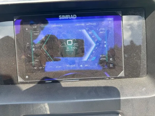 Slide: The Image of Tahoe 2385 QUAD LOUNGER SHIFT 2026 - 22