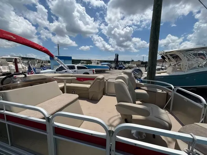 Slide: The Image of Bennington 22 SX 2014 - 9