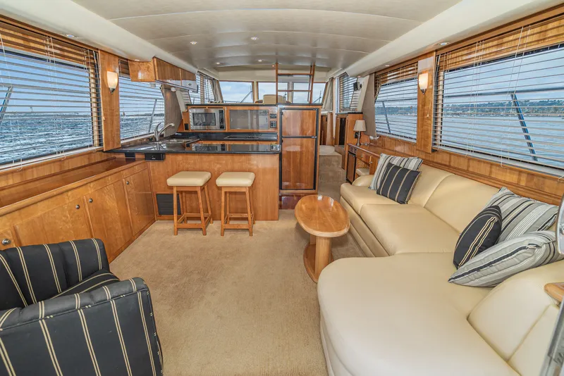 Slide: The Image of Navigator 5100 2006 - 13