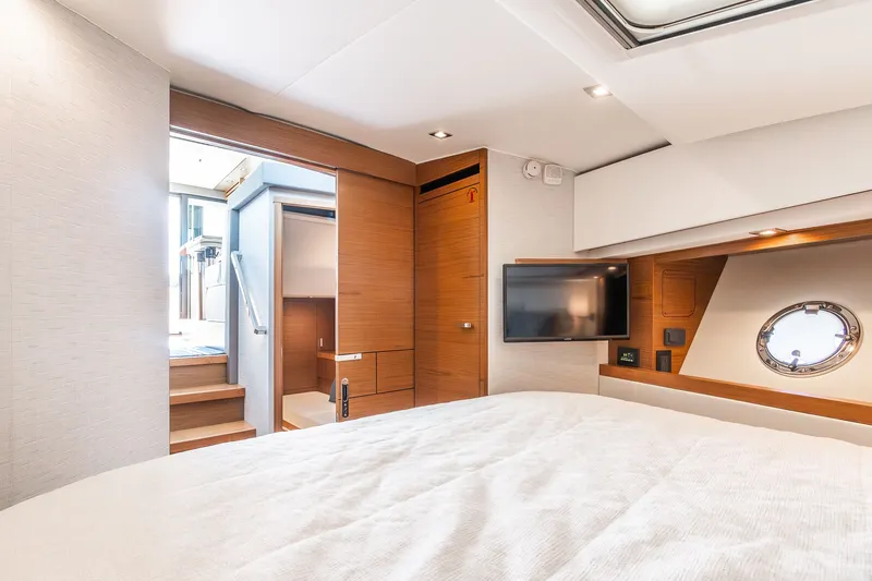 Slide: The Image of Tiara C39 Coupe 2022 - 38