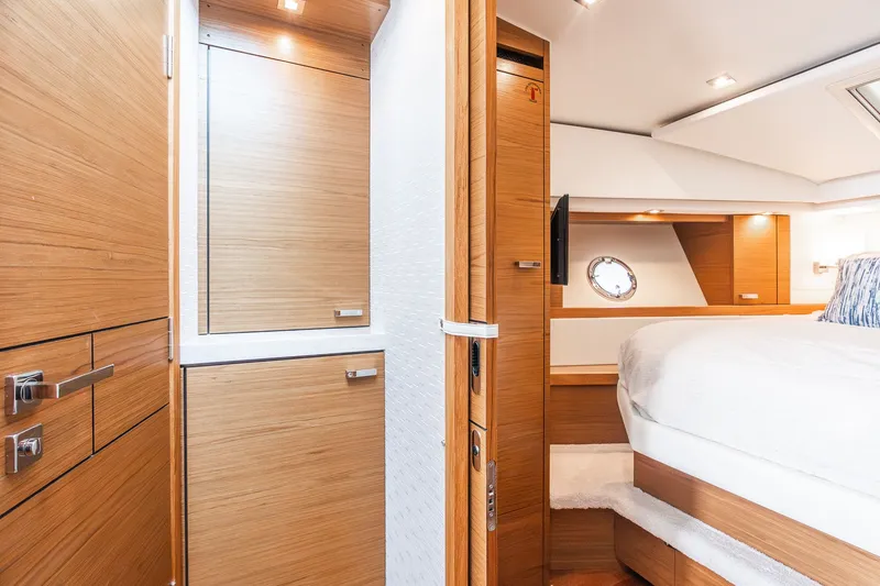 Slide: The Image of Tiara C39 Coupe 2022 - 42