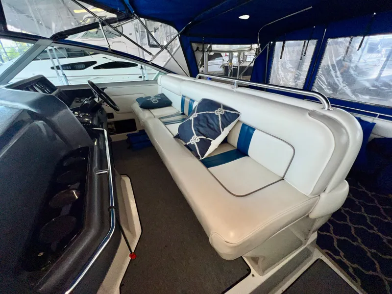 Slide: The Image of Sea Ray Sundancer 370 1993 - 18