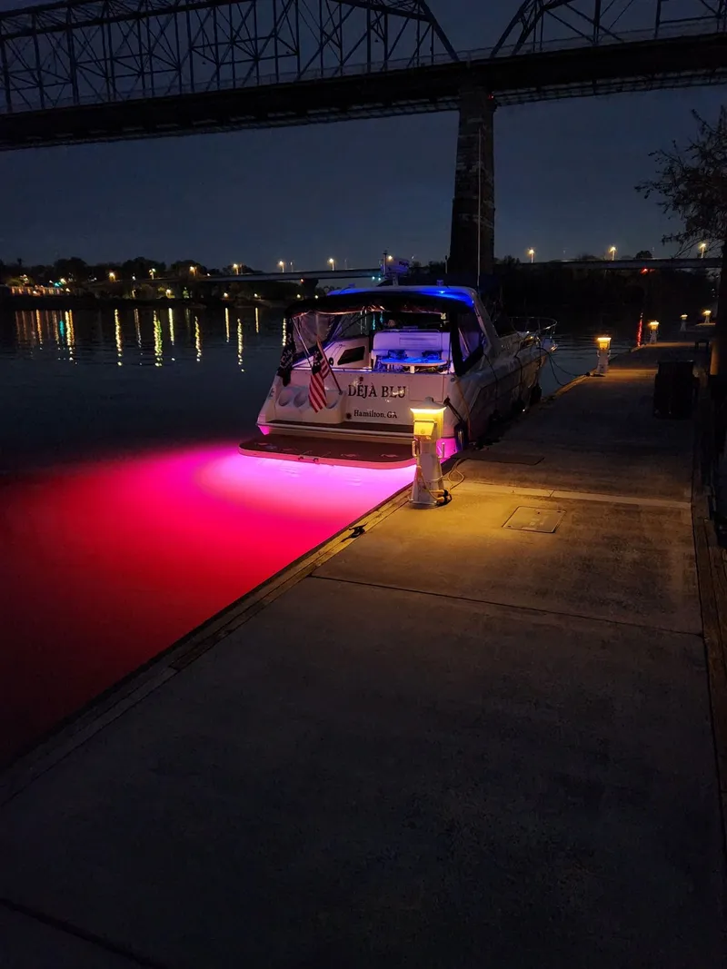 Slide: The Image of Sea Ray Sundancer 370 1993 - 3