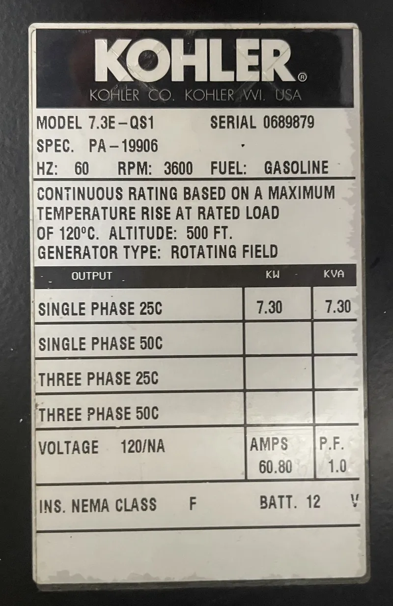 Slide: The Image of Sea Ray Sundancer 370 1993 - 31