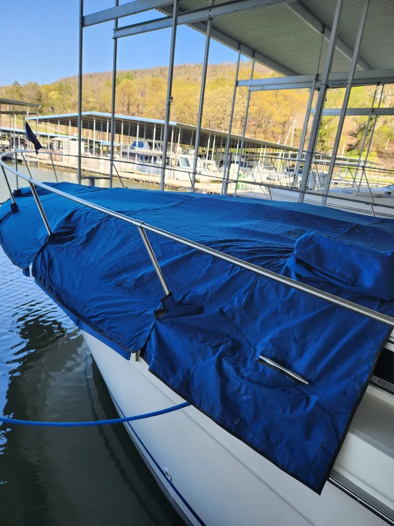 Slide: The Image of Sea Ray Sundancer 370 1993 - 39