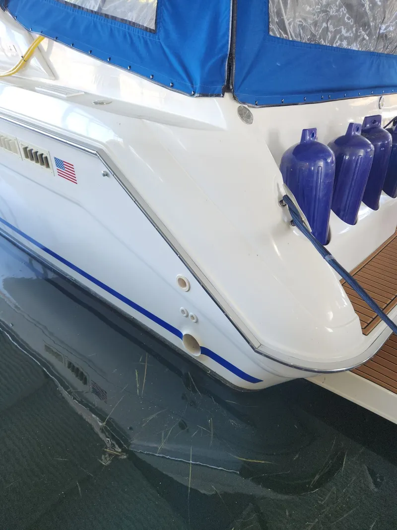 Slide: The Image of Sea Ray Sundancer 370 1993 - 42