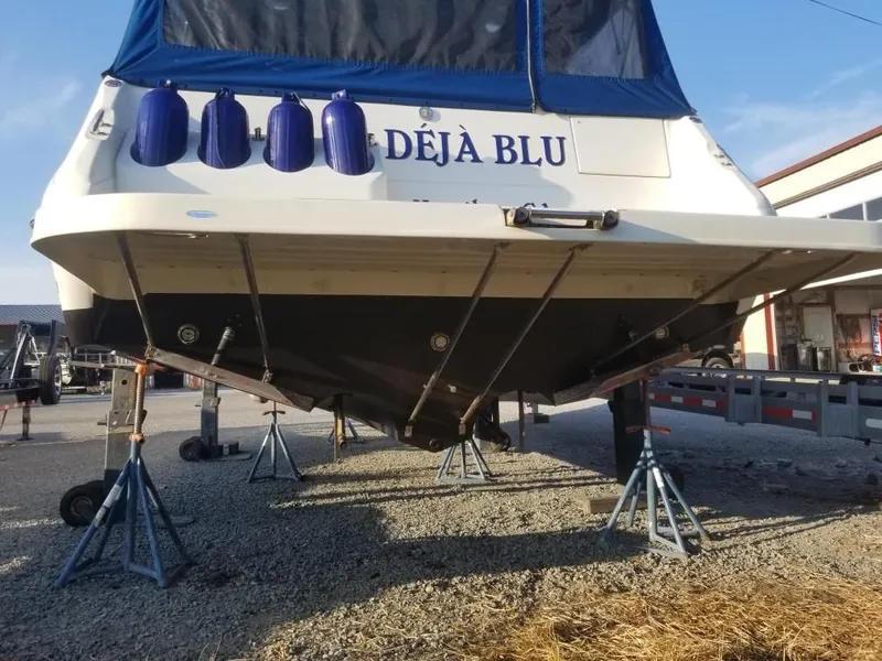 Slide: The Image of Sea Ray Sundancer 370 1993 - 47