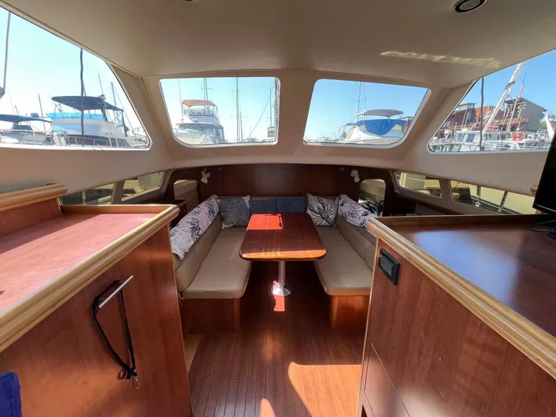 Slide: The Image of Salon/Dinette - 19