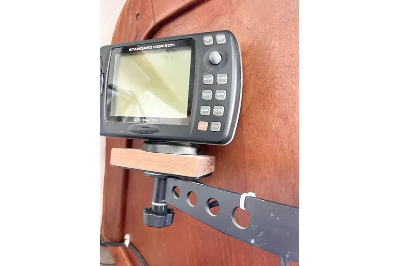 Slide: The Image of Standard Horizon GPS Chart 150 mounted on a CAL 34 sailboat, 1978 model. - 40