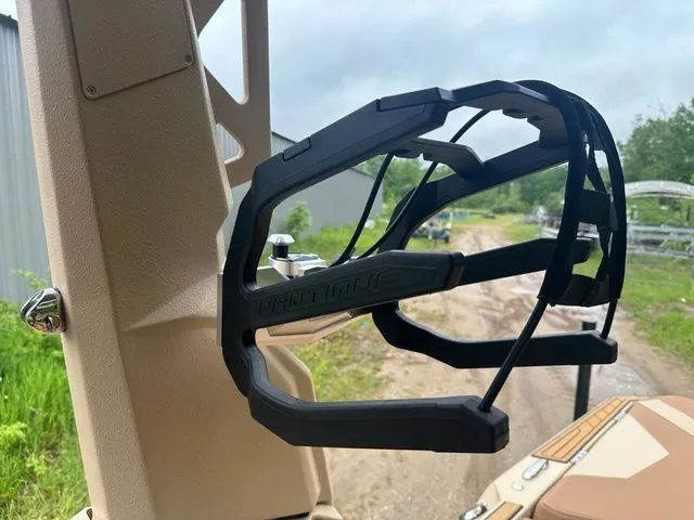 Slide: The Image of Nautique Super Air Nautique S23 2025 - 30