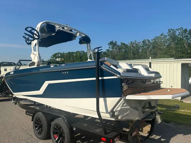 Slide: The Image of Nautique Super Air Nautique GS22 2025 - 2