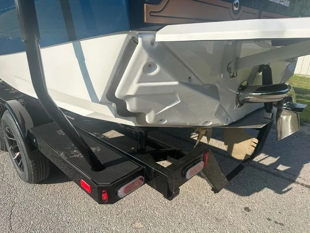 Slide: The Image of Nautique Super Air Nautique GS22 2025 - 27